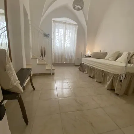 Salento Nonni فندق مبيت وإفطار ماتينو