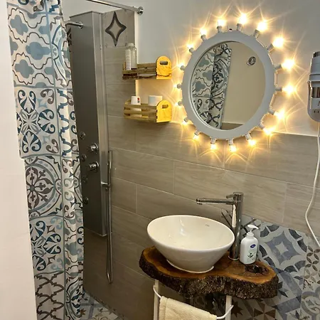 Salento Nonni 3* Матино