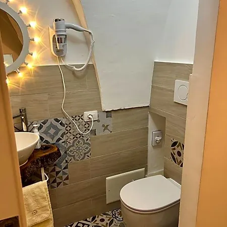 Salento Nonni Bed & Breakfast 3*